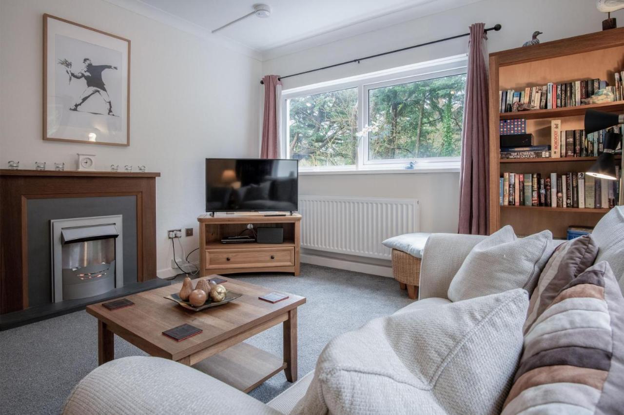 Glenvale - 2 Bedroom Apartment - Saundersfoot Buitenkant foto