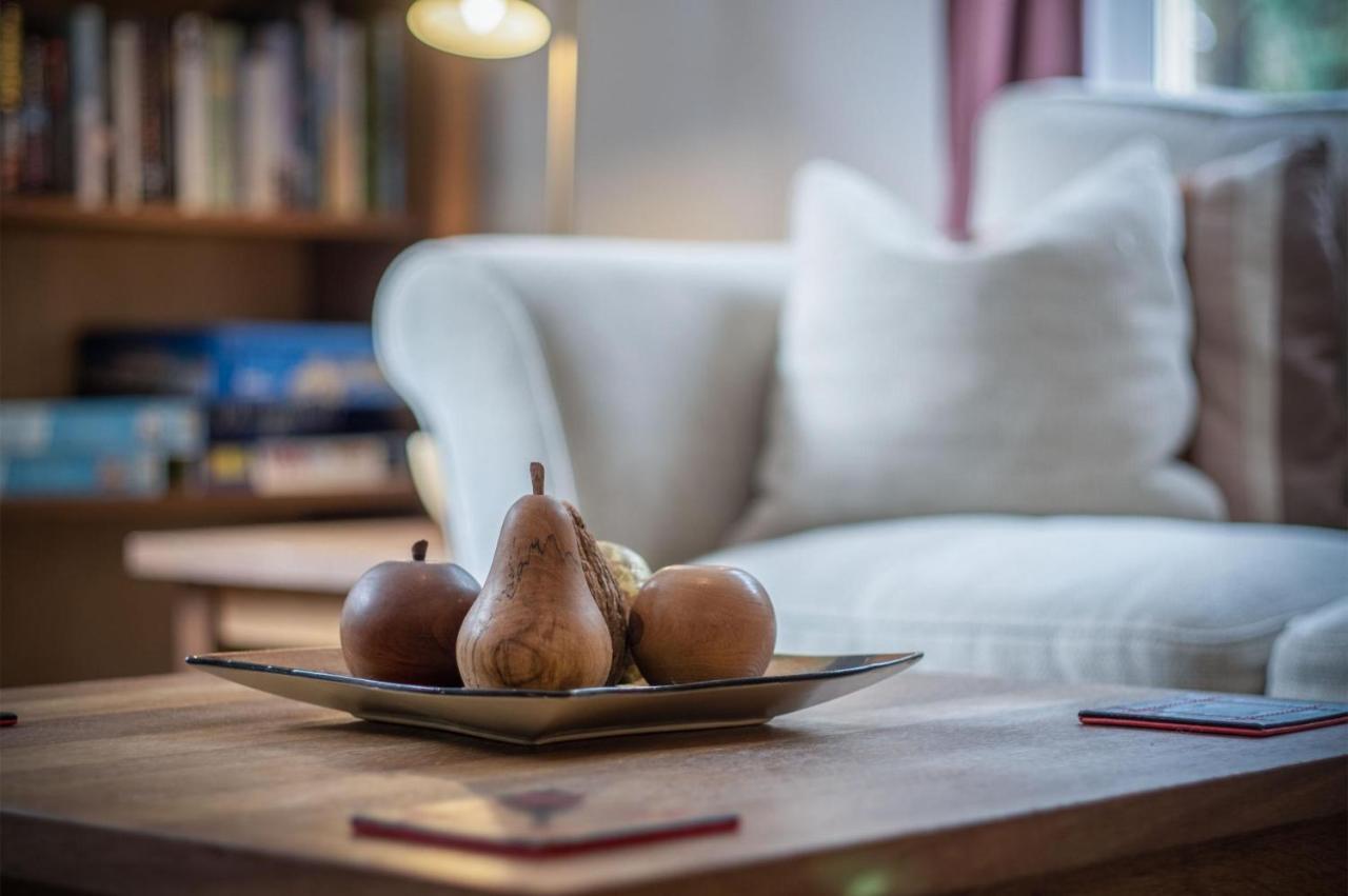 Glenvale - 2 Bedroom Apartment - Saundersfoot Buitenkant foto